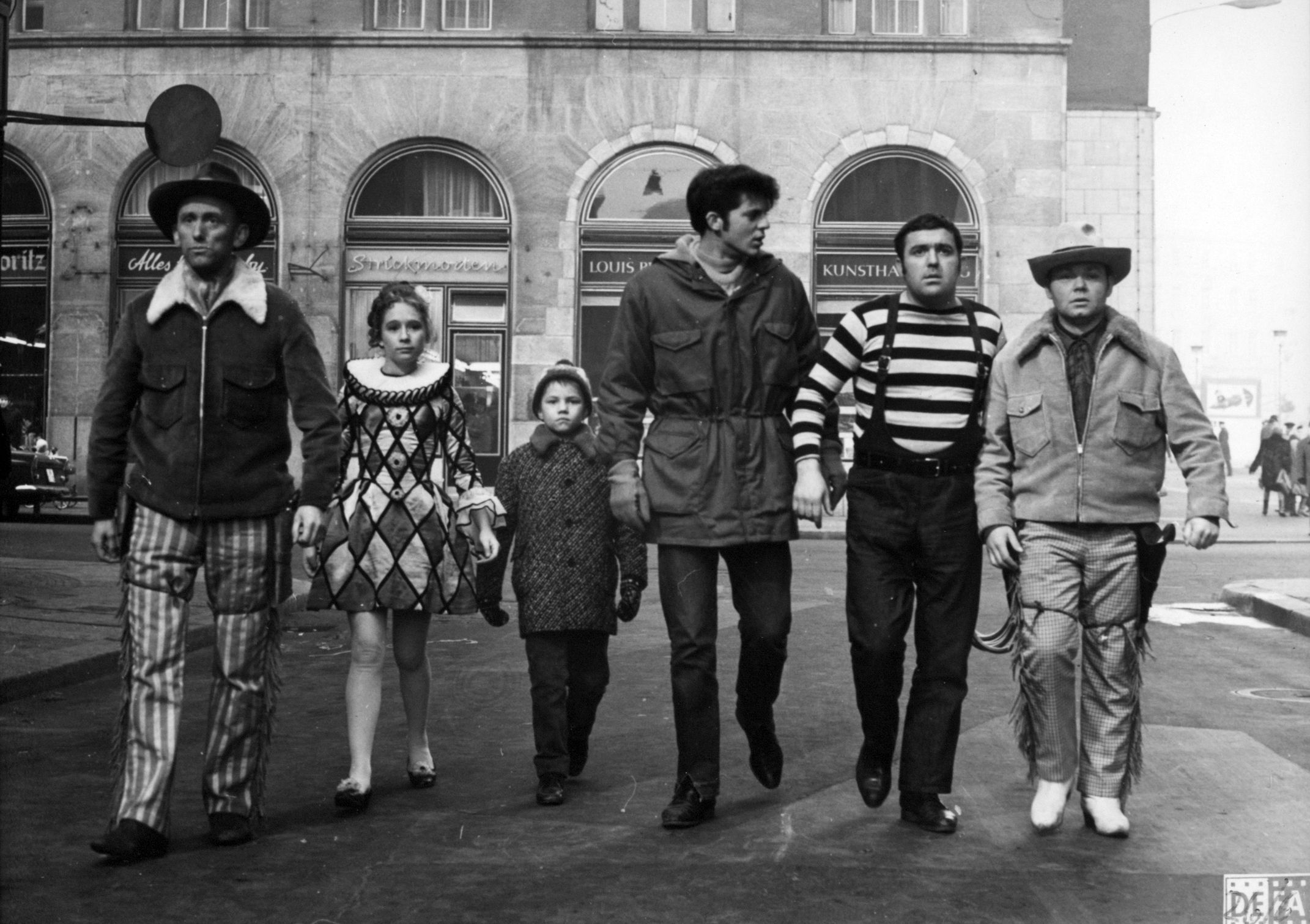 Filmdetails: Der Weihnachtsmann heißt Willi (1969) - DEFA ...