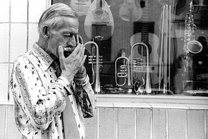 Filmstill zu "Kurt - oder Du sollst lachen"