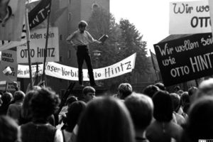 Filmstill zu "Männer ohne Bart"