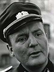 Filmstill zu "Küßchen und der General"