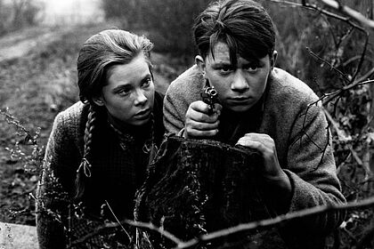 ALS MARTIN VIERZEHN WAR Film still for "Als Martin vierzehn war"