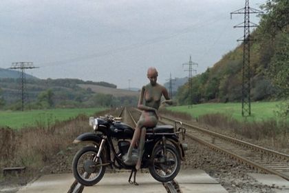 LEUCHTKRAFT DER ZIEGE - EINE NATURERSCHEINUNG Filmstill zu "Leuchtkraft der Ziege - Eine Naturerscheinung"
