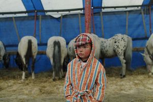 Film still for "Der Zirkus kommt" 