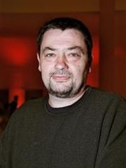Lutz Dammbeck