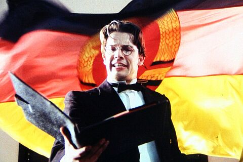 Filmstill zu "Der Strass"