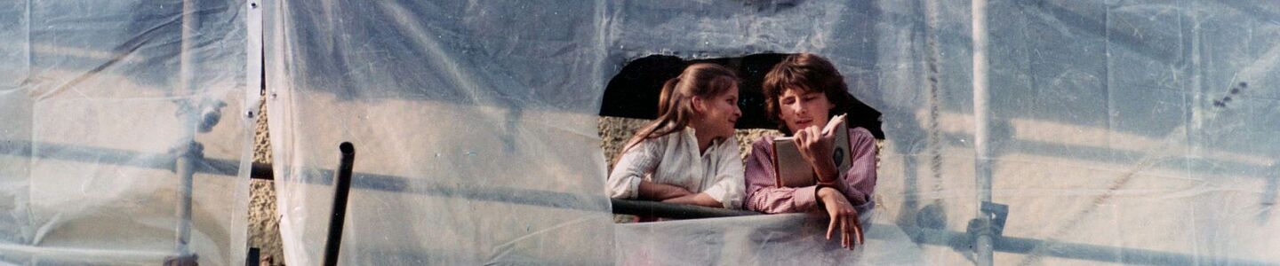 Film still for "Ab heute erwachsen"