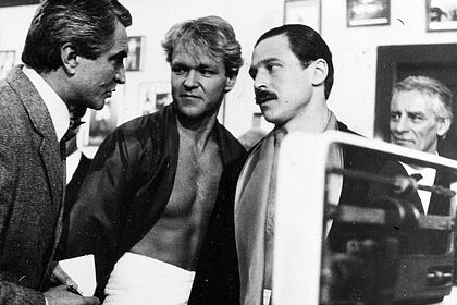 FÄUSTE IM DUNKELN Filmstill zu "Fäuste im Dunkeln"
