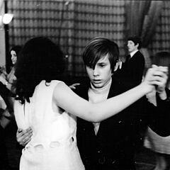Filmstill zu "Wenn jeder tanzen würde, wie er wollte, na!"