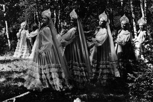 Film still for "Der Hirsch mit dem goldenen Geweih"