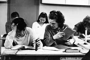 Filmstill zu "Die Eltern und der erste Freund"