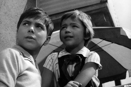 CHRISTINE UND DIE STÖRCHE Filmstill zu "Christine und die Störche"