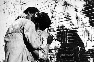 Filmstill zu "Die Stadt Hibiskus"
