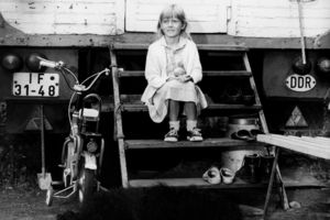 Film still for "Sabine Kleist, 7 Jahre..."