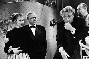 Filmstill zu "Star mit fremden Federn"