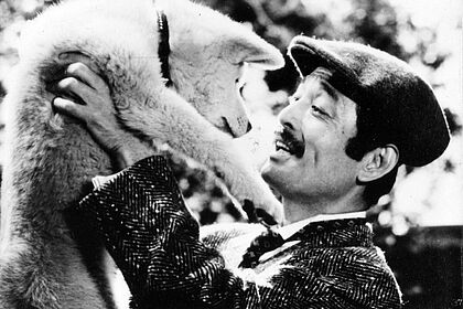 Film still for "Hachi-ko. Ein Hundeleben"