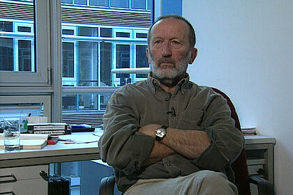 Filmstill zu "Zeitzeugengespräch: Roland Gräf"