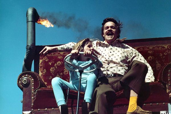 Filmstill zu "Der kleine Zauberer und die große 5"