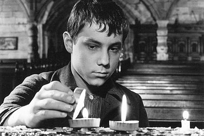 Film still for "Engel im Fegefeuer"