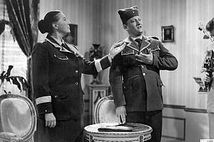 Filmstill zu "Das Film-Magazin Nr. 2 - Bankraub"
