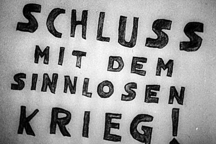 Filmstill zu "Du und mancher Kamerad"