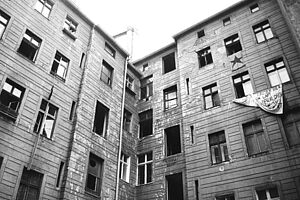 Filmstill zu "Berlin - Prenzlauer Berg - Begegnungen zwischen dem 1. Mai und dem 1. Juli 1990"