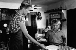 Film still for "Lütt Matten und die weiße Muschel"