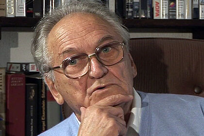 Filmstill zu "Zeitzeugengespräch: Manfred Gussmann"