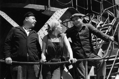 DER FREMDE Filmstill zu "Der Fremde"