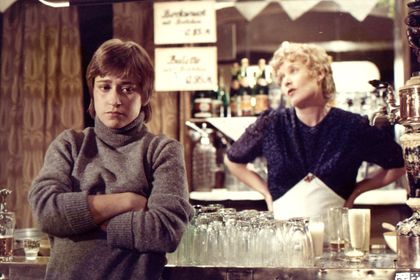 UNSER KURZES LEBEN Filmstill zu "Unser kurzes Leben"